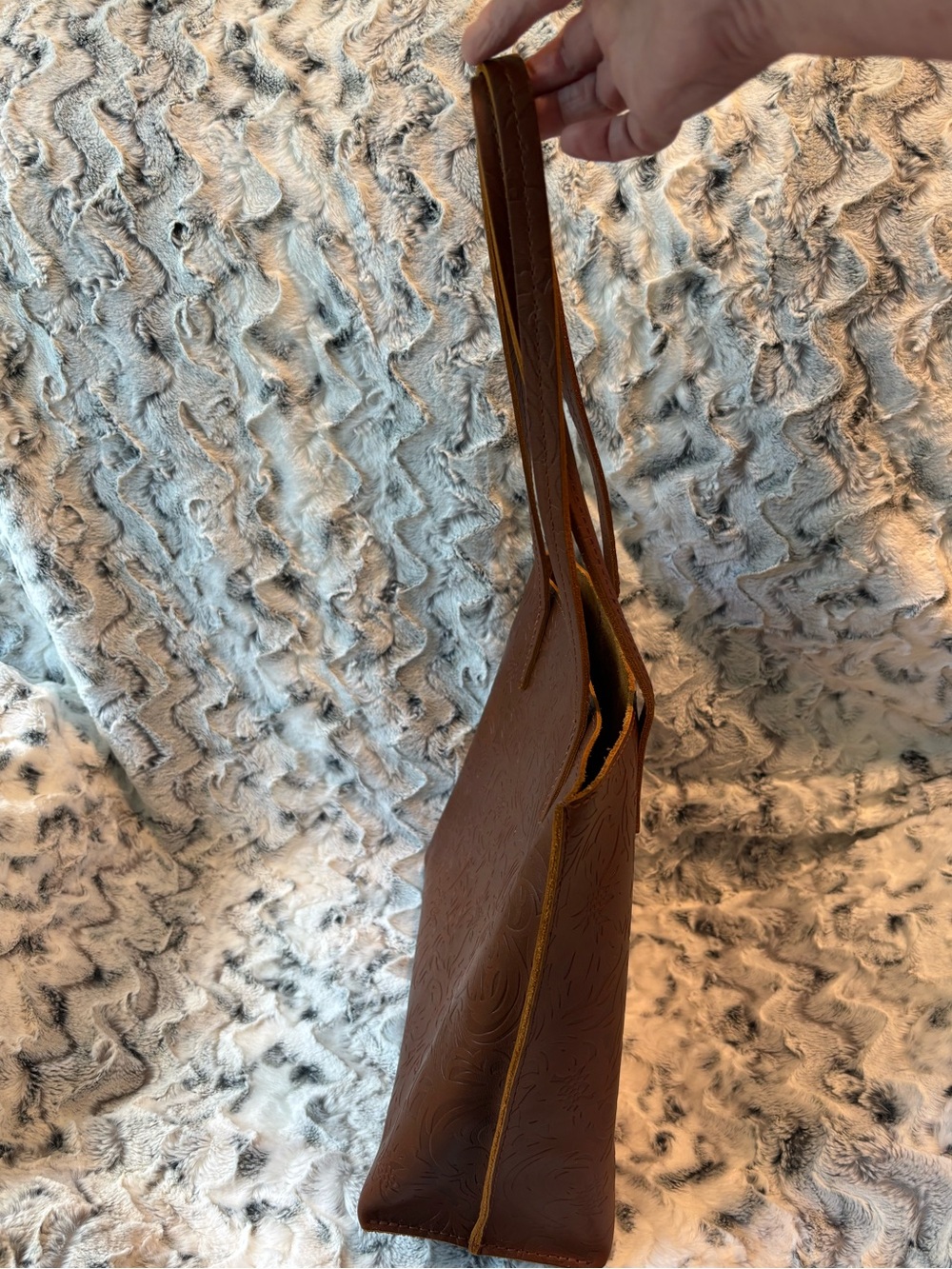 Portland Leather August Tote in Meadow Embossed Brown - Picture 3 of 9